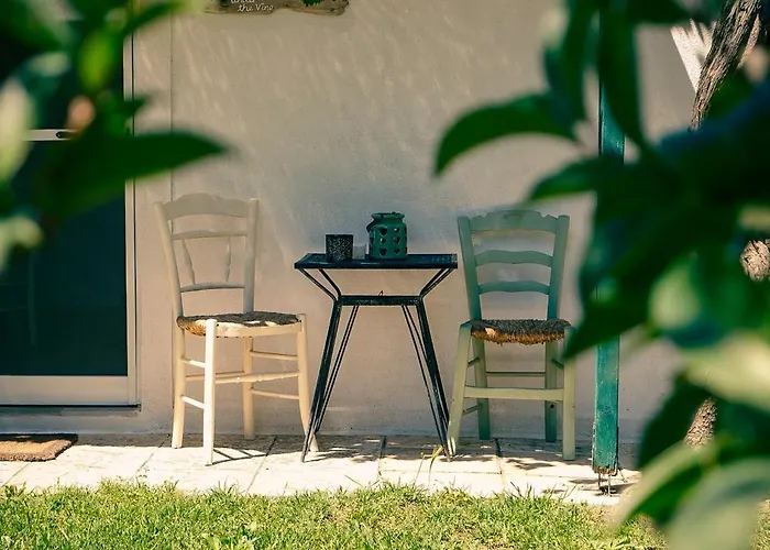 Under The Vine Garden House Lejlighed